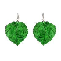 Boucles d'oreilles en résine en forme de feuille avec style clou