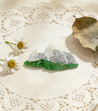 Peak Attitude Brooch For European Cultural tourism
